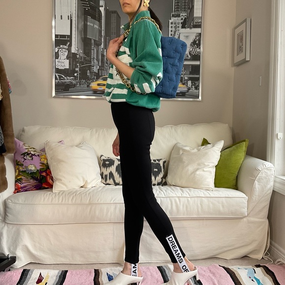 H&M stretch stirrup pants with words - Picture 1 of 13